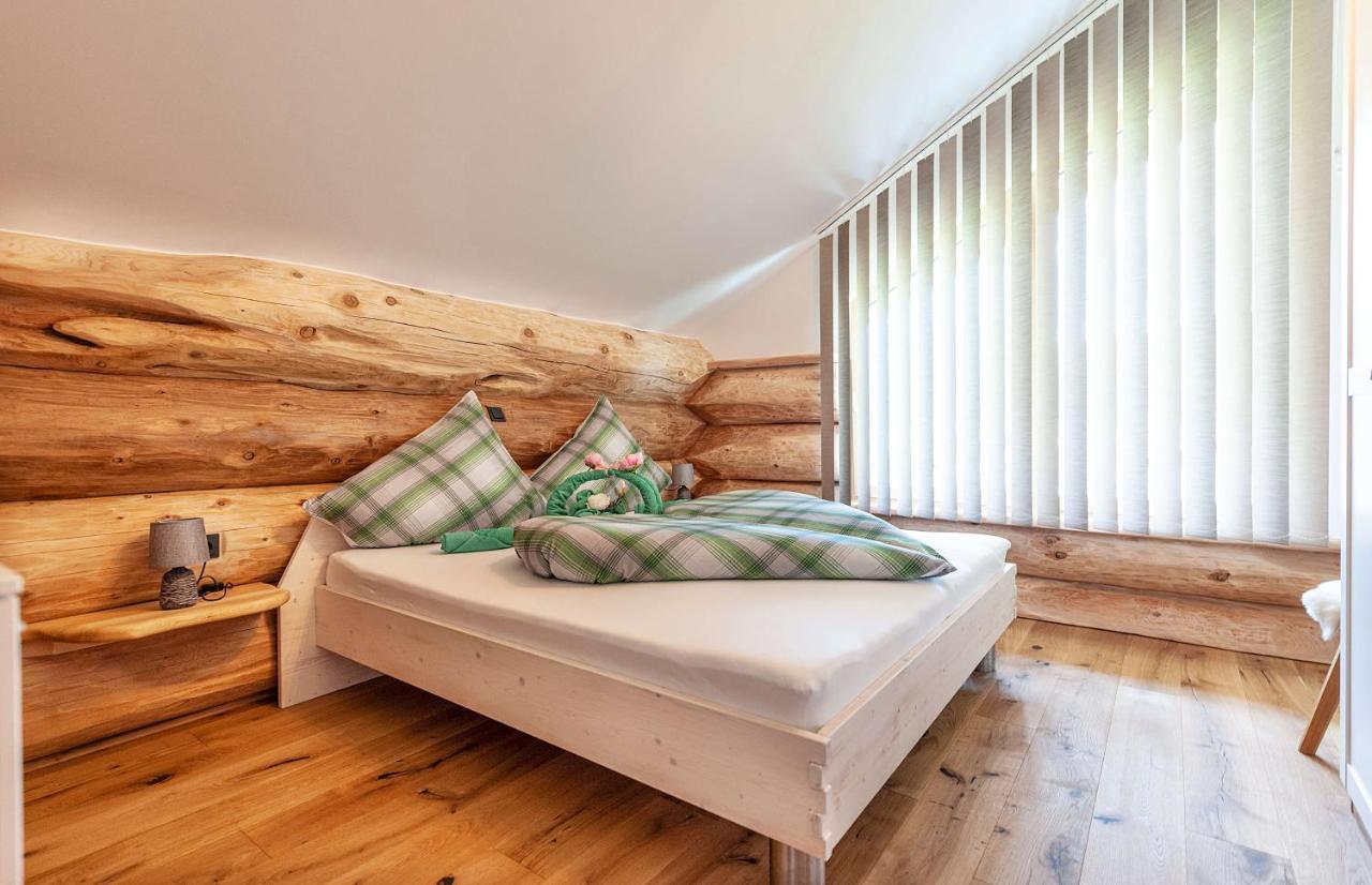 Das Blockhaus Gosau Esterno foto