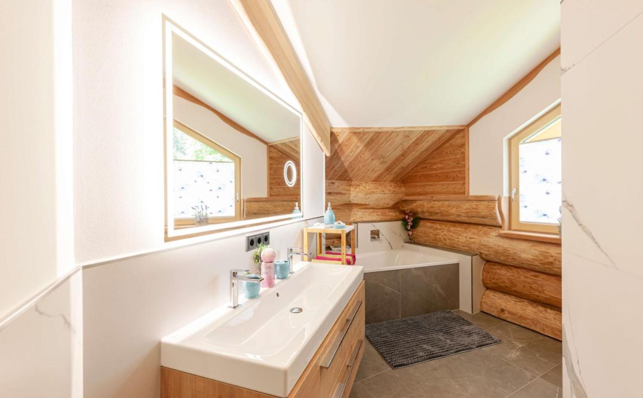 Das Blockhaus Gosau Esterno foto
